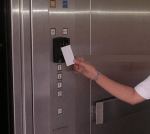 کنترل تردد و دسترسی آسانسور